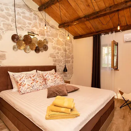 Villa Veselici